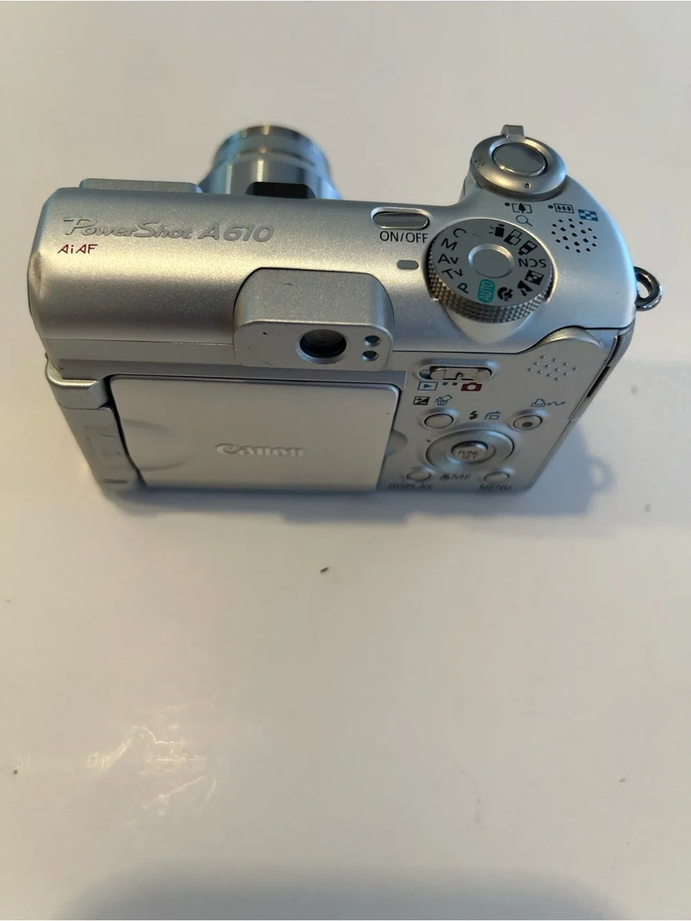 Canon Silver PowerShot A610 Compact Camera with Extended Zoom